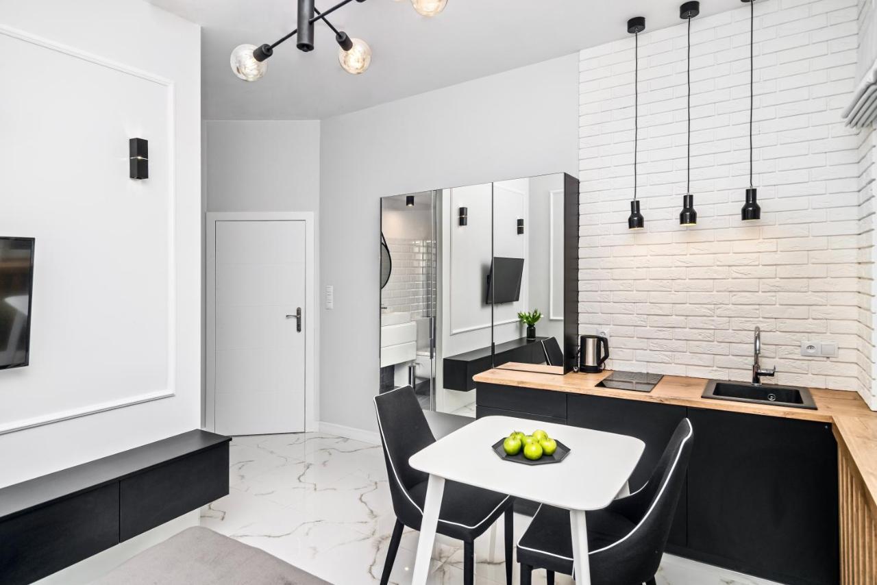 Apartmán Neatspace - Ruska Center Vratislav Exteriér fotografie