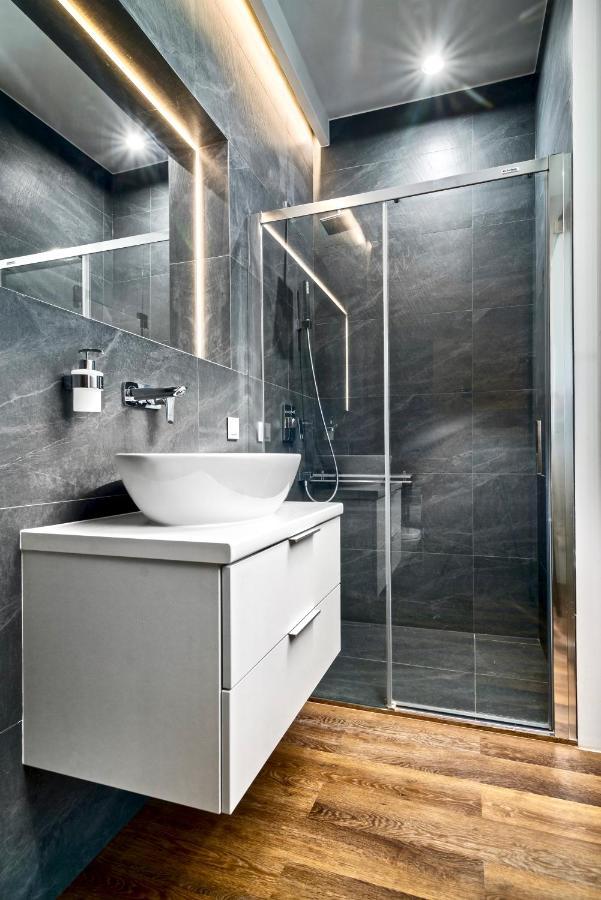 Apartmán Neatspace - Ruska Center Vratislav Exteriér fotografie
